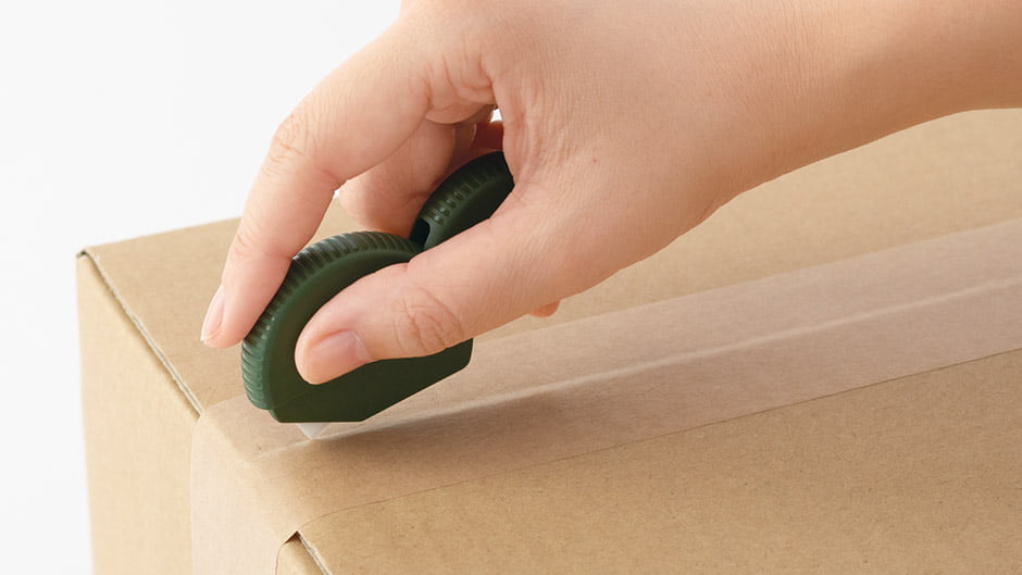 (番外編)ダンボール箱をストレスなく開梱!「ダンボールカッター」
