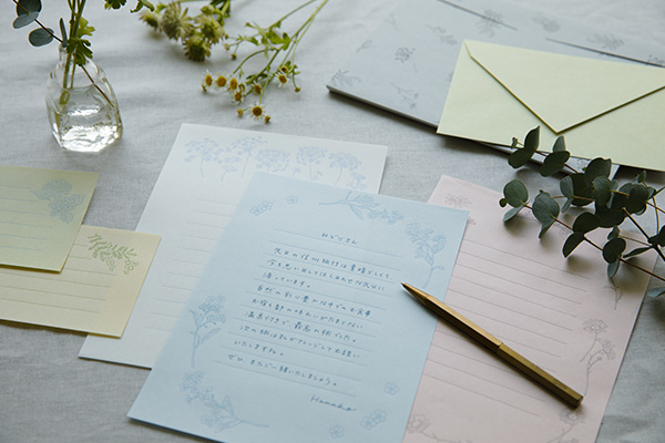 日々のお礼に便利な「花色和紙」のレターアイテム